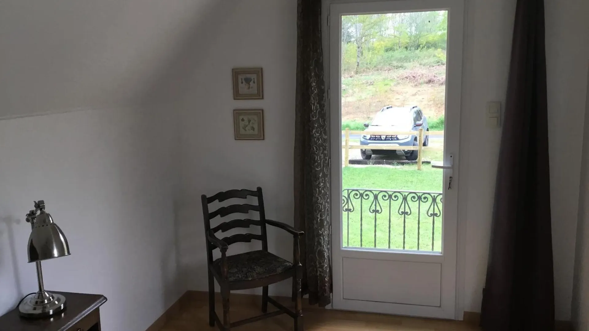 Milhac La Maison Du Bonheur לינה וארוחת בוקר