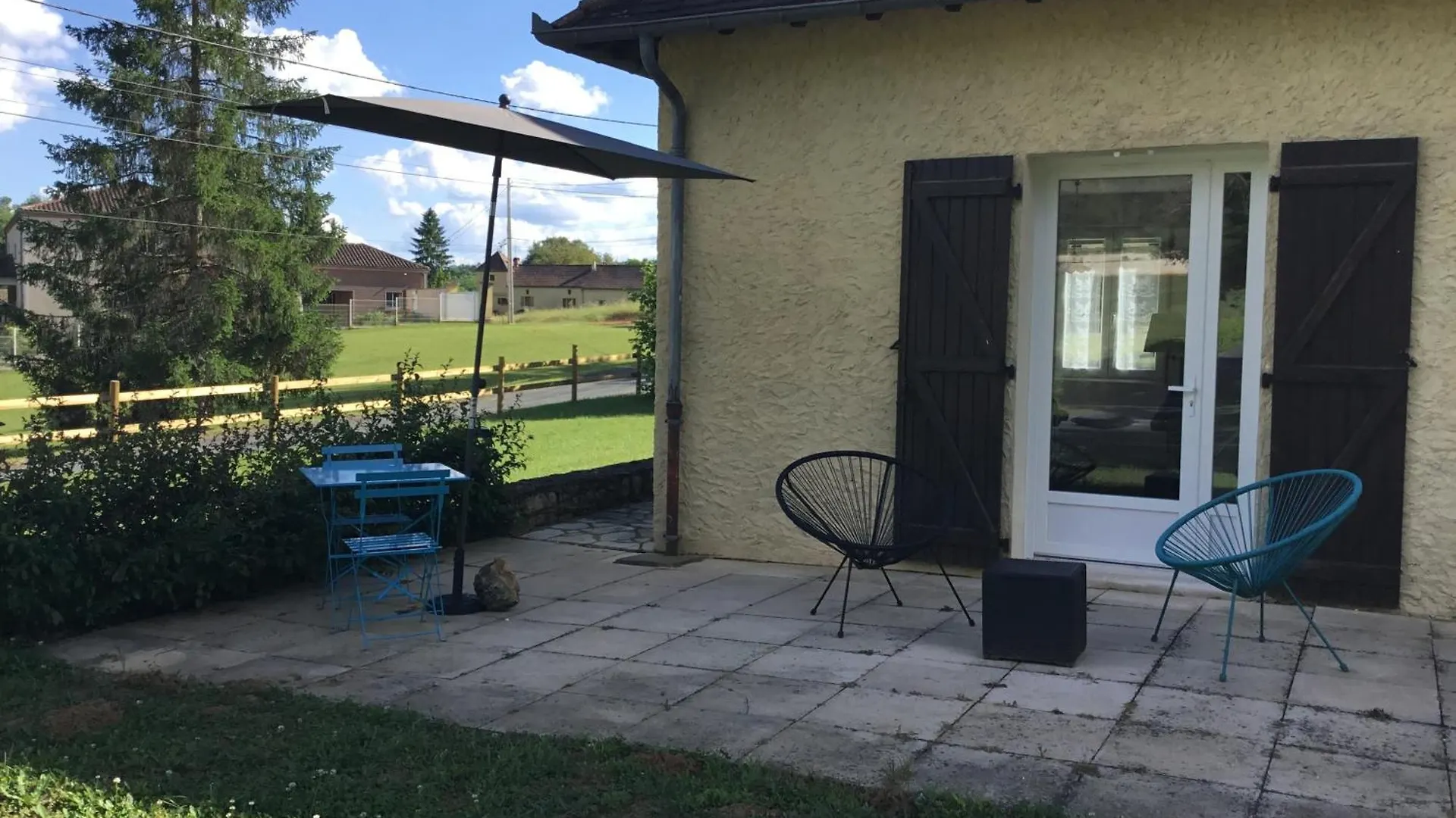 Panzió La Maison Du Bonheur Milhac Franciaország